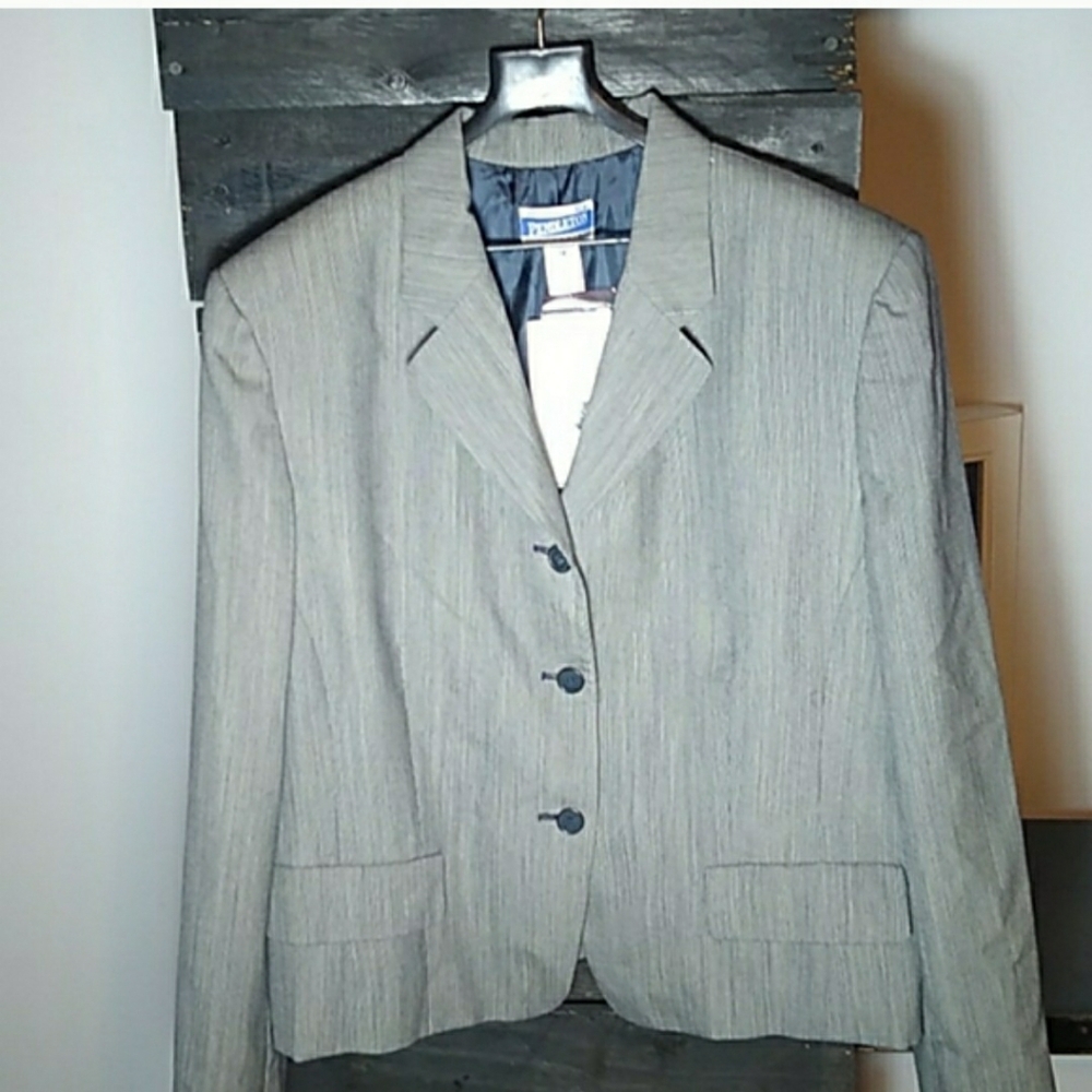 NEW! Pendleton Gray Women's Blazer, Size 18